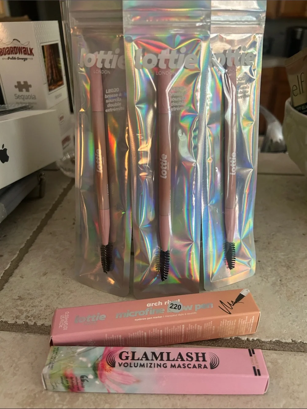 Aura Pink and Peach Brow & Lash Beauty Set